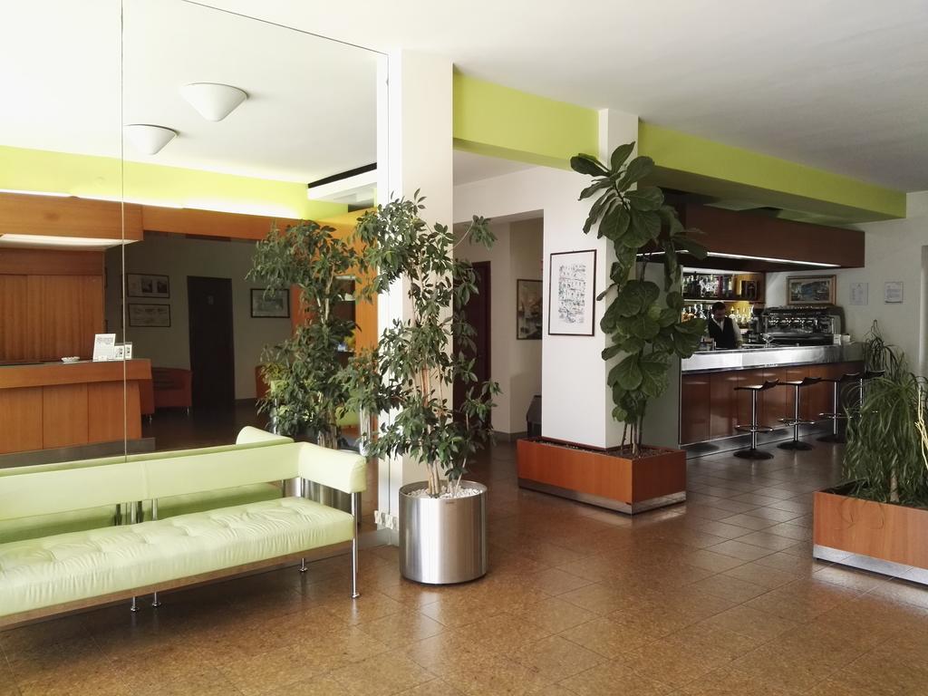 Park Hotel Resort Vasto Exterior photo
